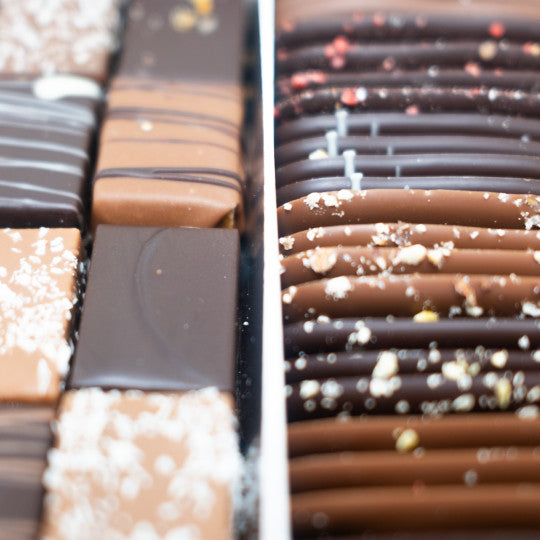 Coffret Langue de chat & Bonbons de chocolat